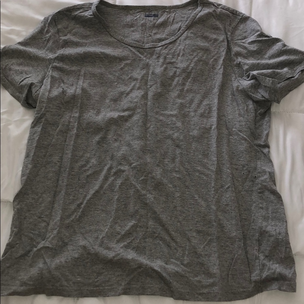 Maternity size XL shirt.